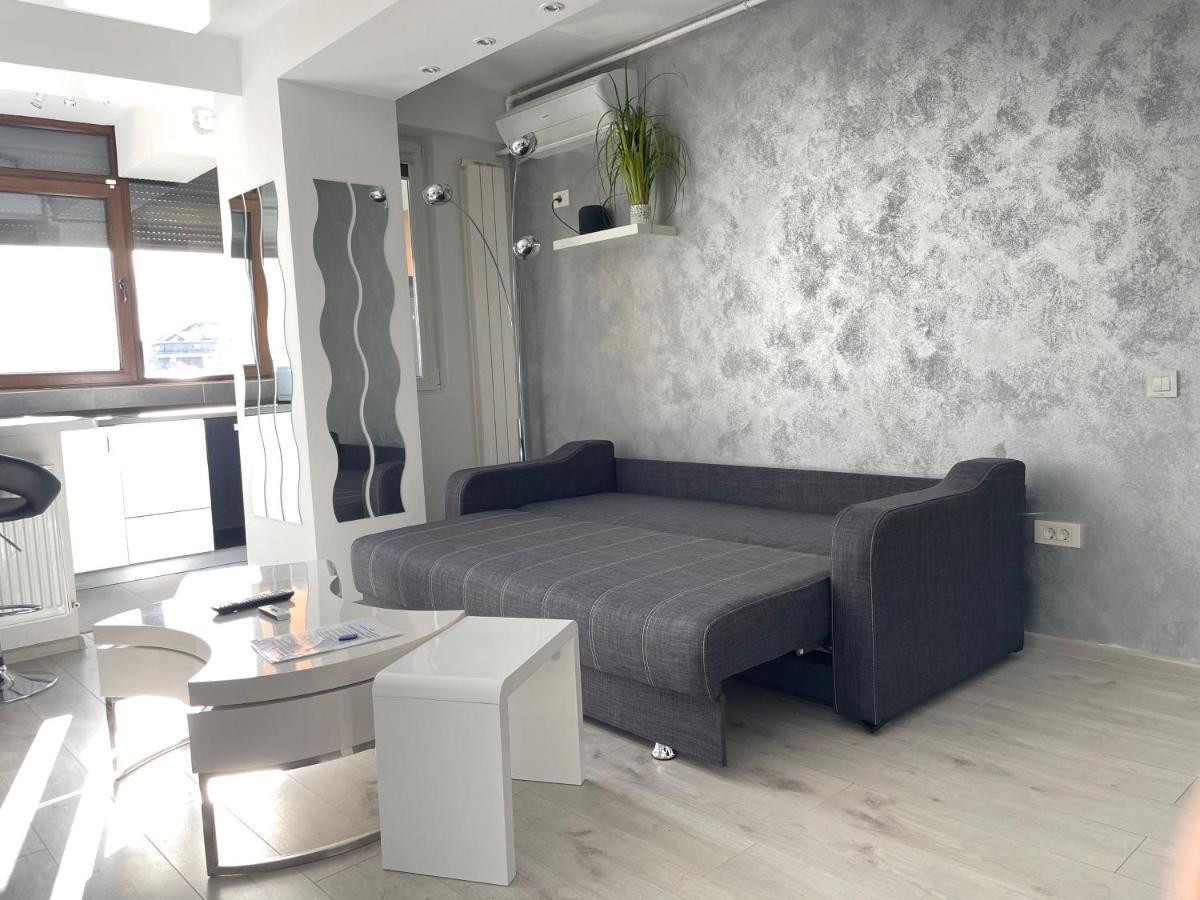 Apartament Luxury Two Militari M3
