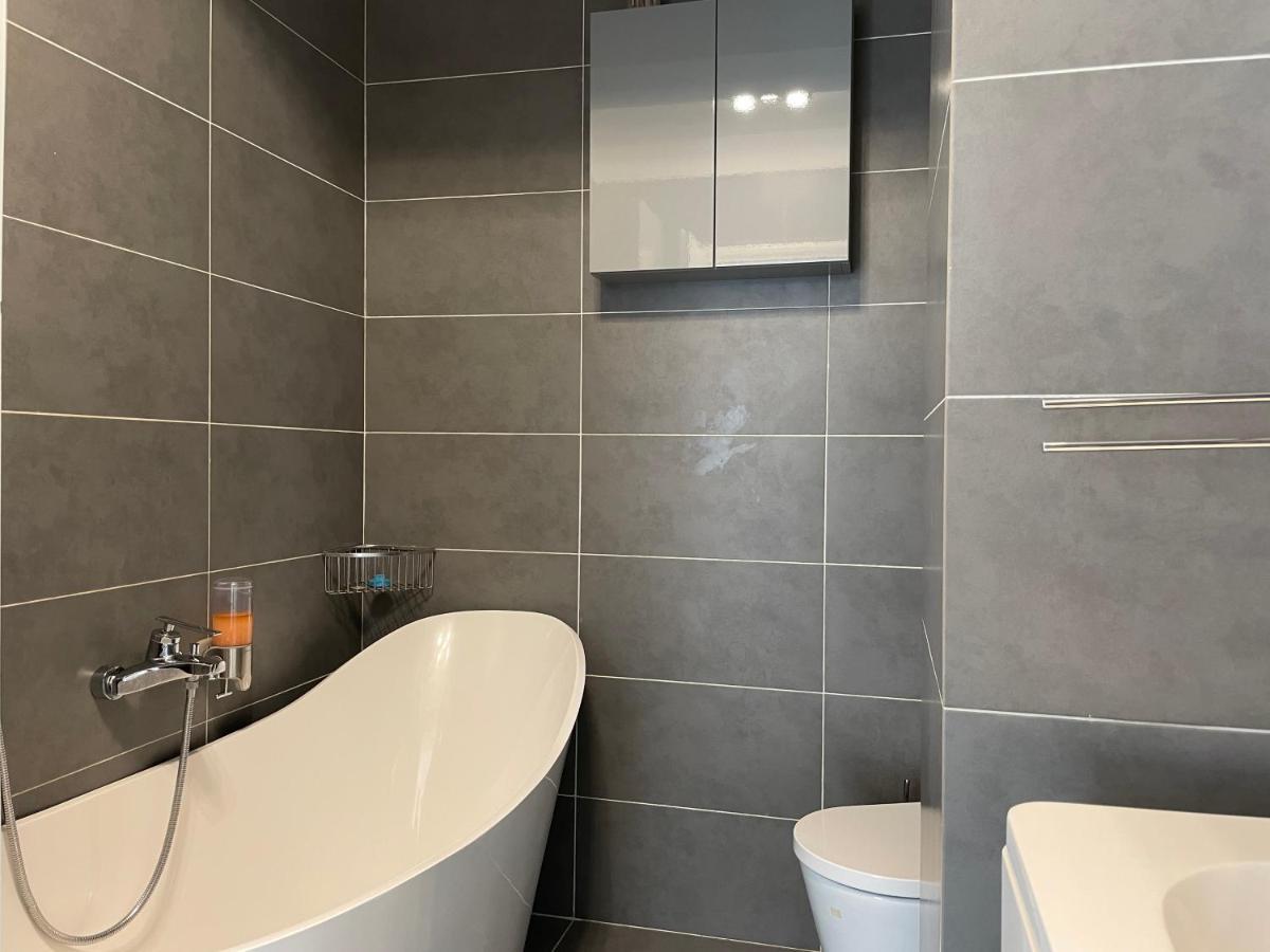 Luxury Two Militari M3 Bucureşti
